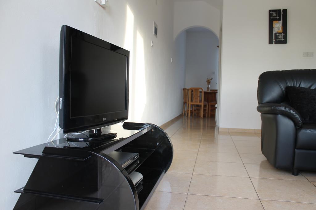 Ferienwohnung Diana Townhouse 2 Paphos Zimmer foto