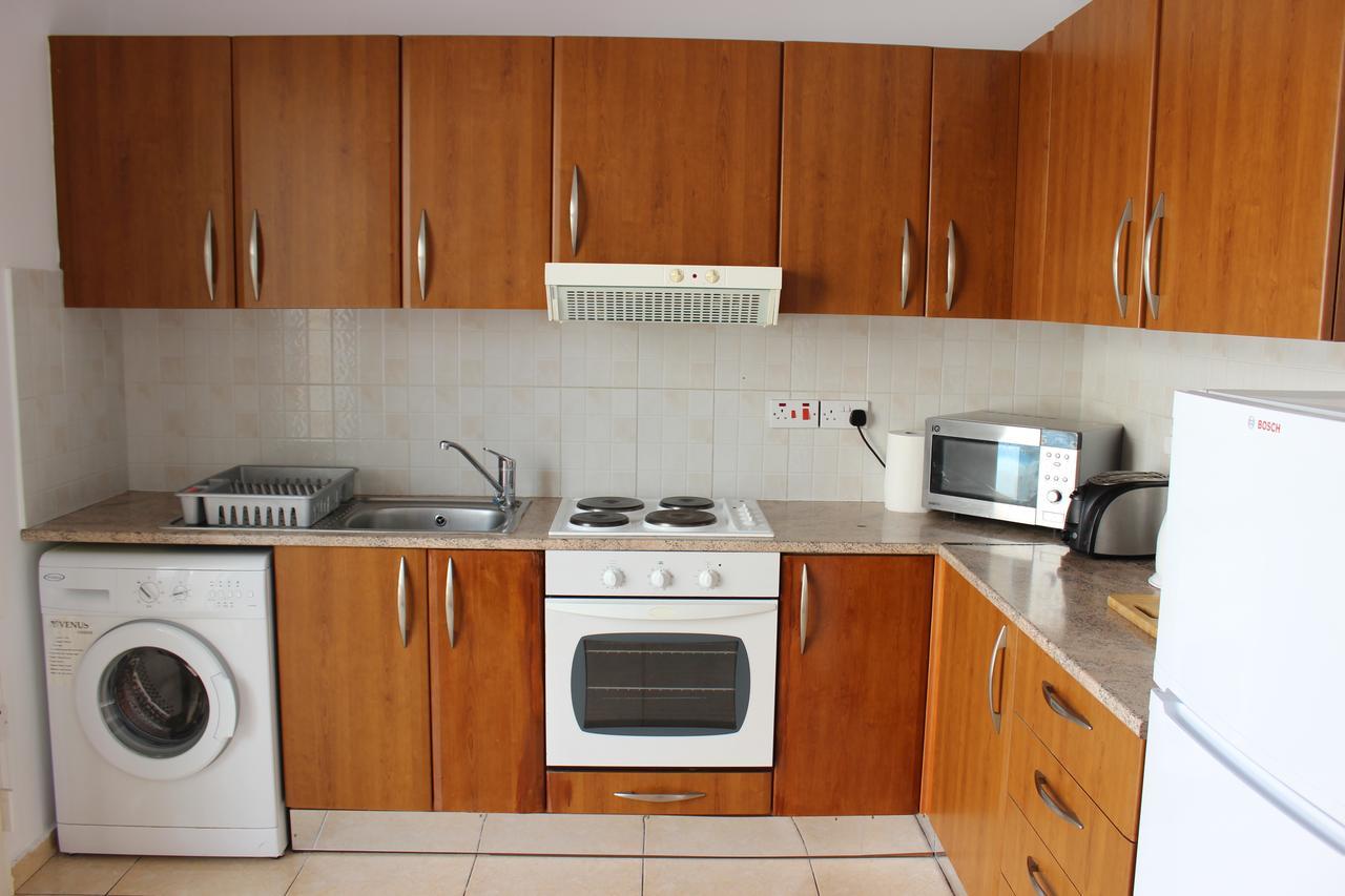 Ferienwohnung Diana Townhouse 2 Paphos Exterior foto