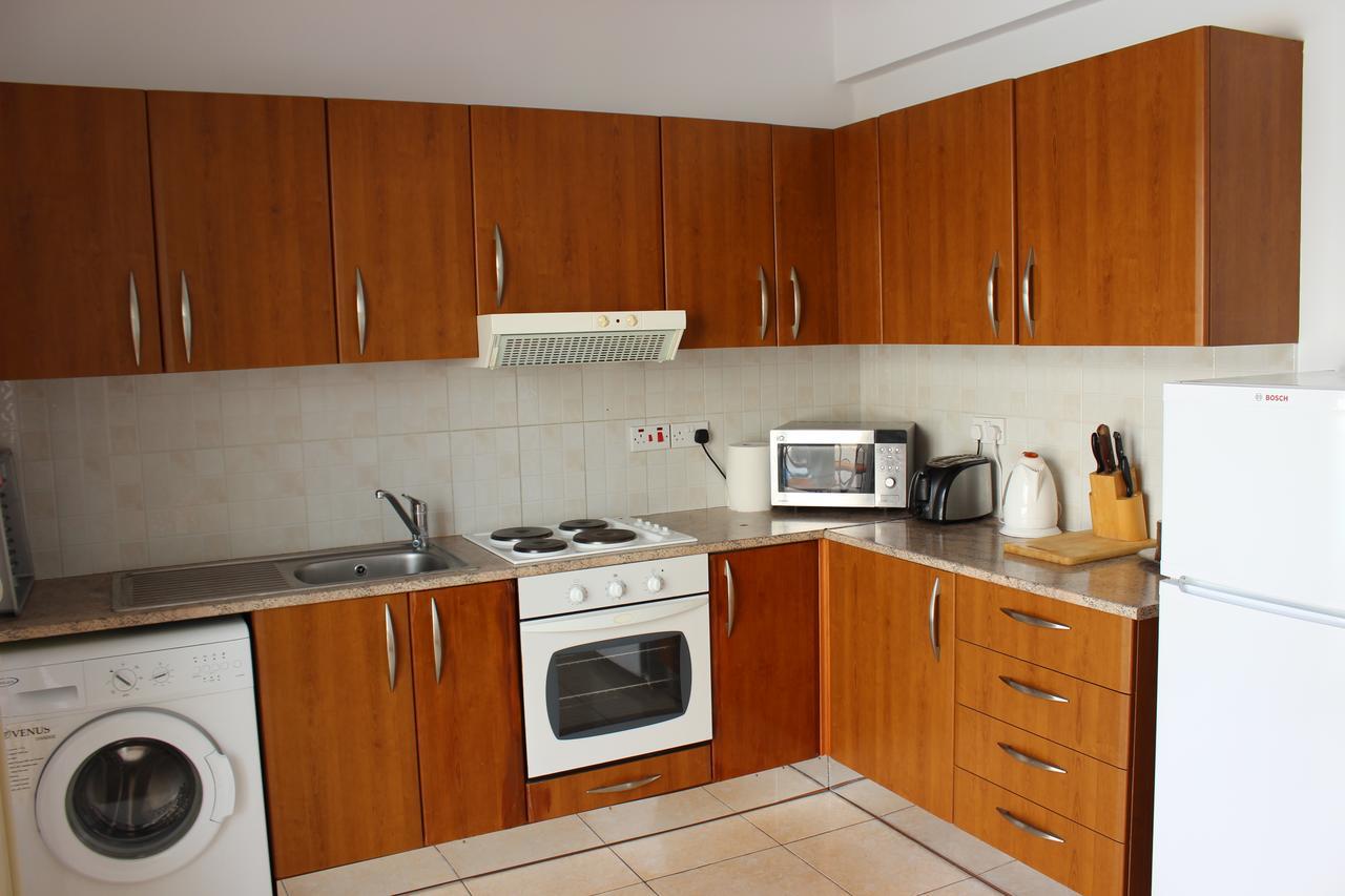 Ferienwohnung Diana Townhouse 2 Paphos Exterior foto